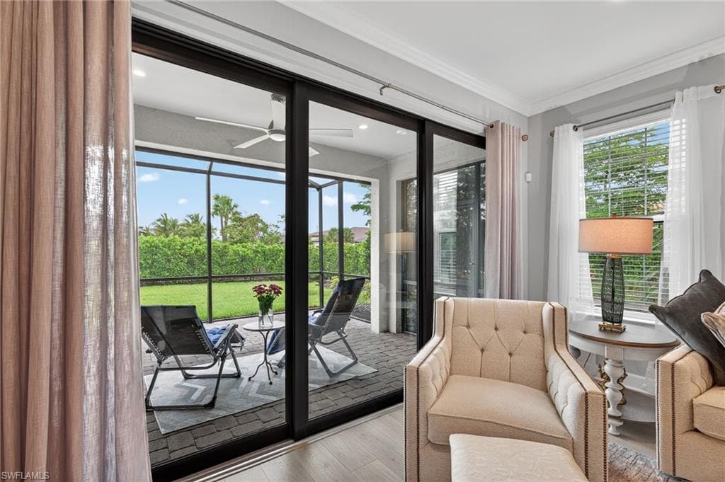15234 Tolmino St, Naples, FL 34114-5