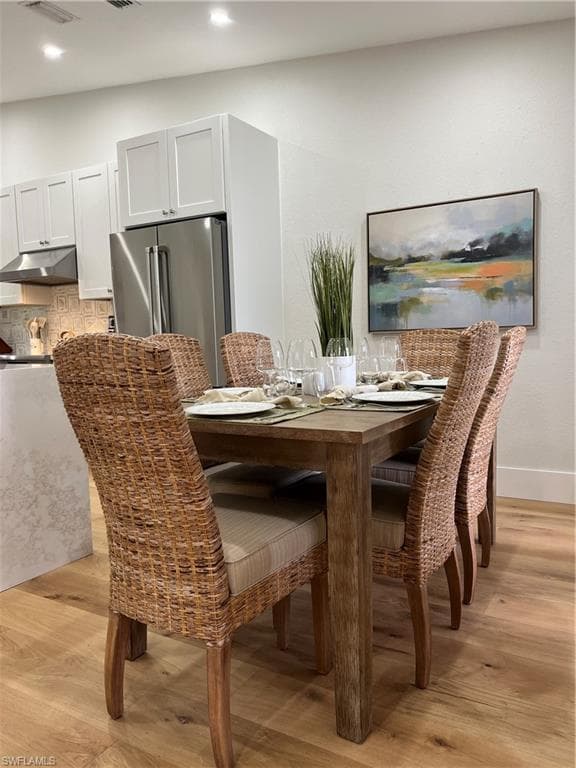 7087 Barrington Cir 201, Naples, FL 34108-11