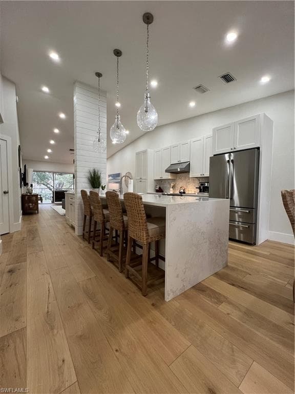 7087 Barrington Cir 201, Naples, FL 34108-23