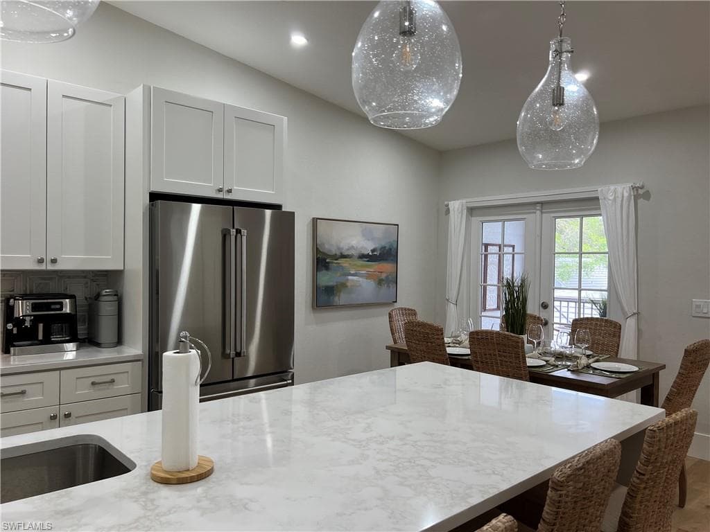 7087 Barrington Cir 201, Naples, FL 34108-29