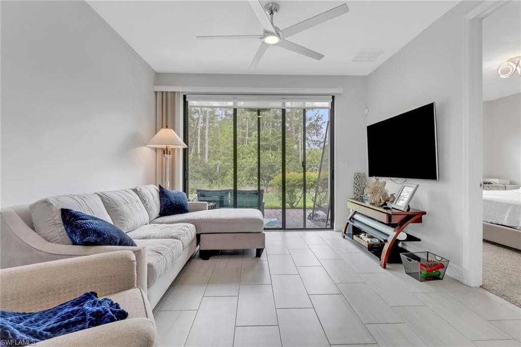 7501 Carnegie Way, Naples, FL 34119-13