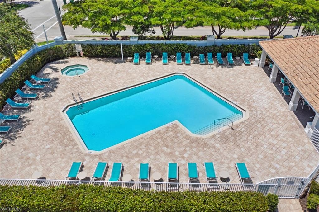 15873 Marcello Cir 76, Naples, FL 34110-10