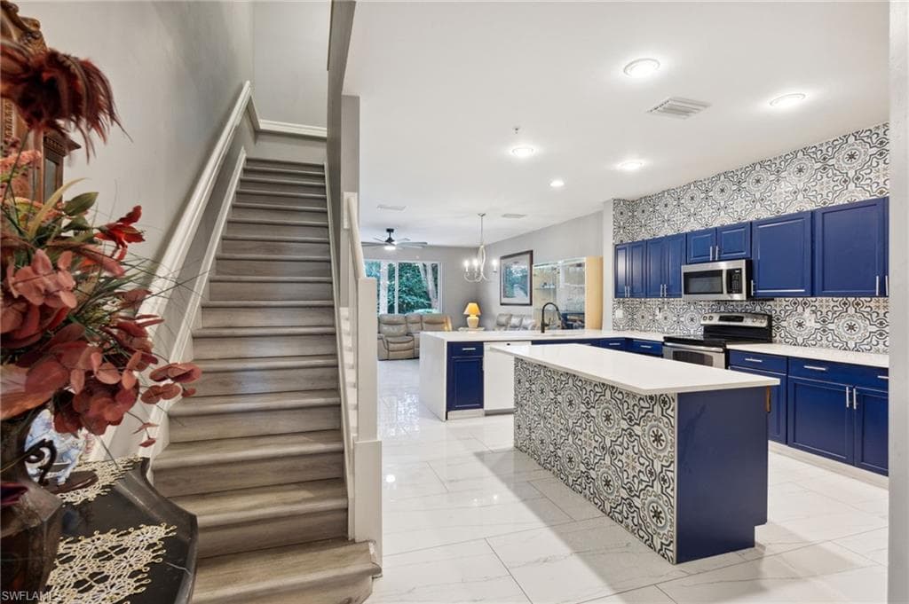 15873 Marcello Cir 76, Naples, FL 34110-4