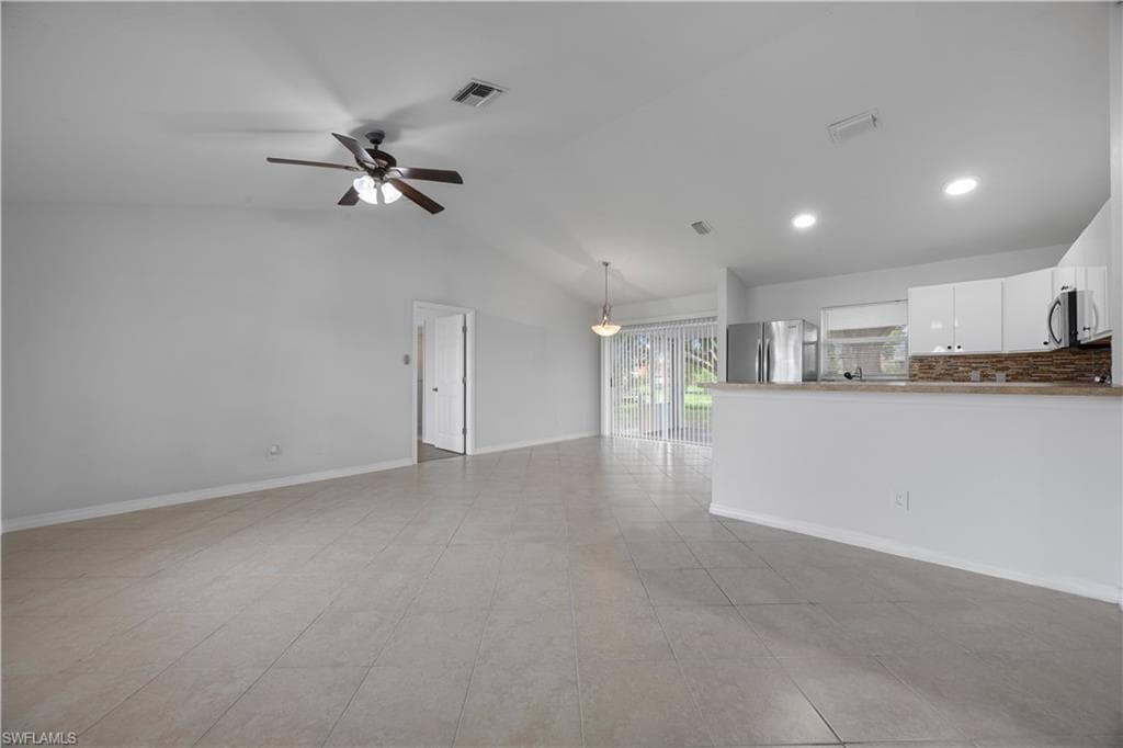 913 Allman Ave, Lehigh Acres, FL 33971-10