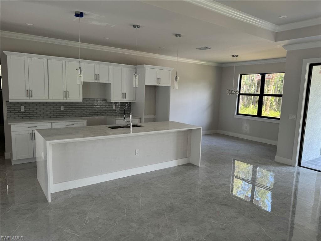 4114 64th Ave NE, Naples, FL 34120-4