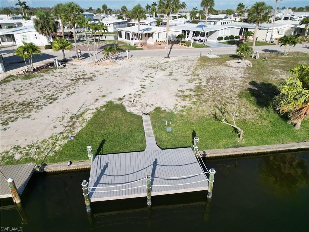 17630 Peppard Dr, Fort Myers Beach, FL 33931-6