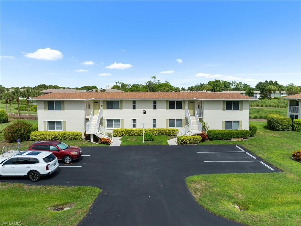 601 Teryl Rd 2262, Naples, FL 34112-1