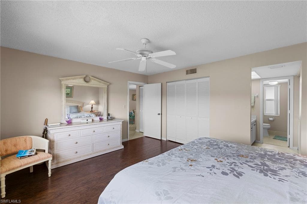 601 Teryl Rd 2262, Naples, FL 34112-35