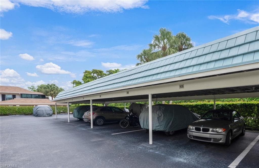 3055 Riviera Dr 306, Naples, FL 34103-30