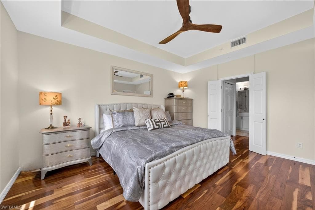 1940 Willow Bend Cir 102, Naples, FL 34109-14