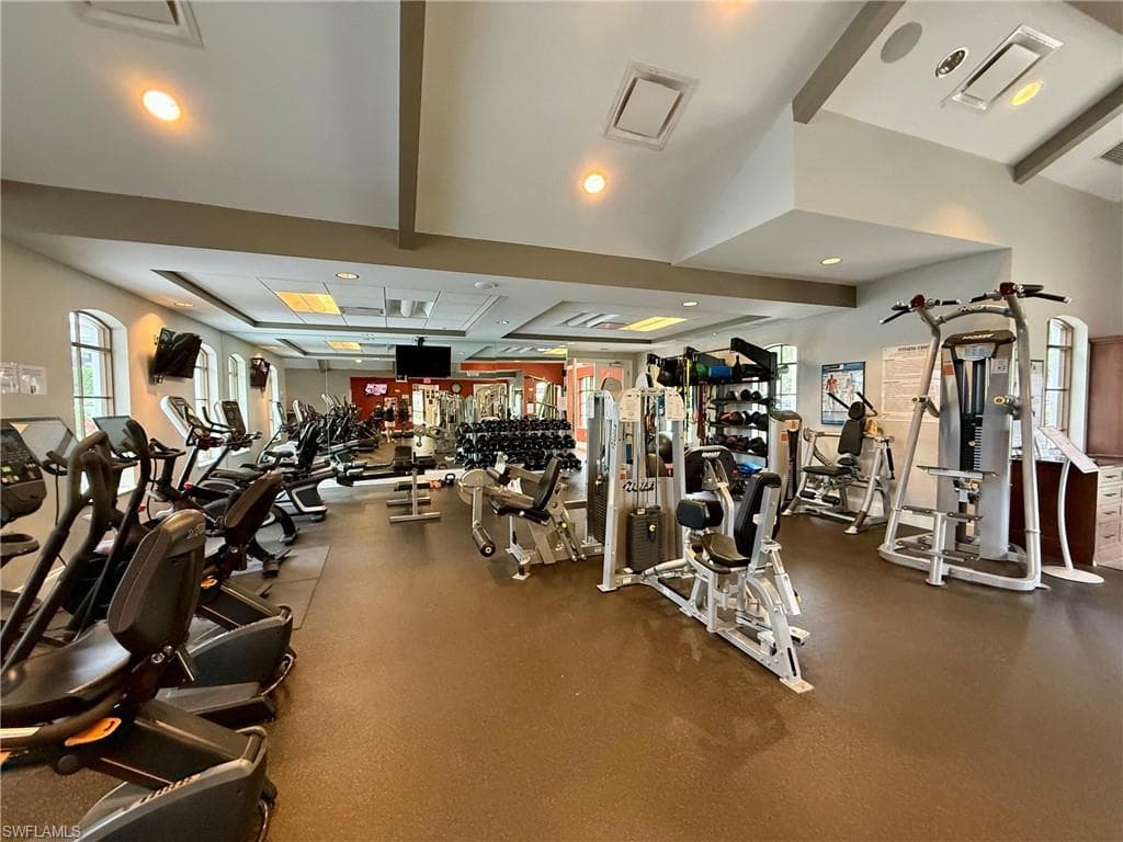 1940 Willow Bend Cir 102, Naples, FL 34109-38
