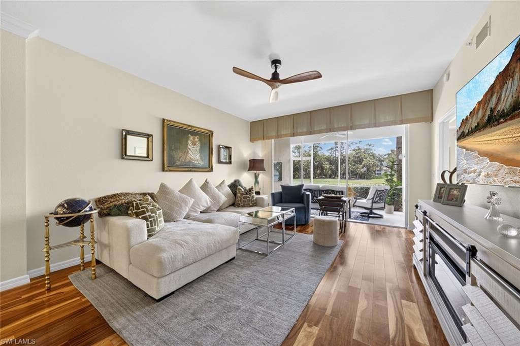 1940 Willow Bend Cir 102, Naples, FL 34109-7