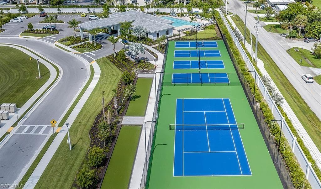1050 Enbrook Loop, Naples, Fl 34114-20