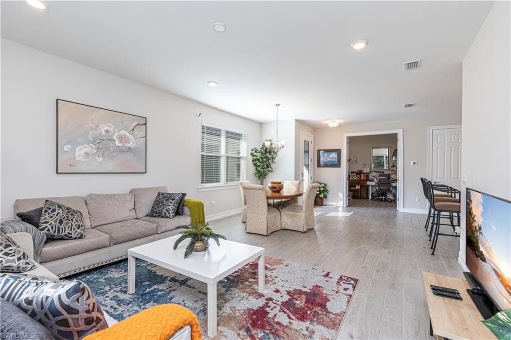 1050 Enbrook Loop, Naples, Fl 34114-8