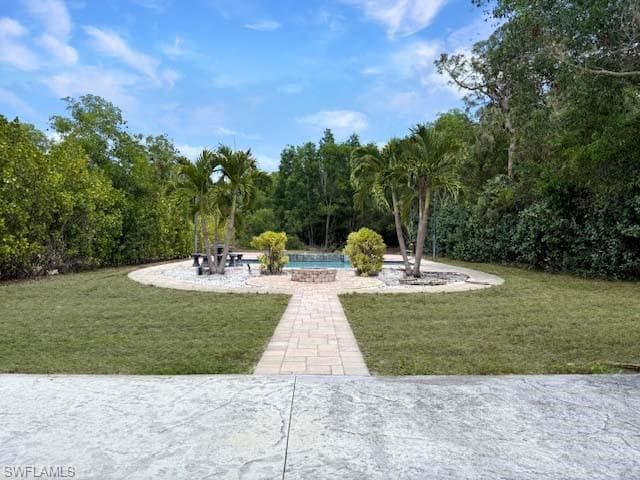 3120 68th St SW, Naples, FL 34105-6
