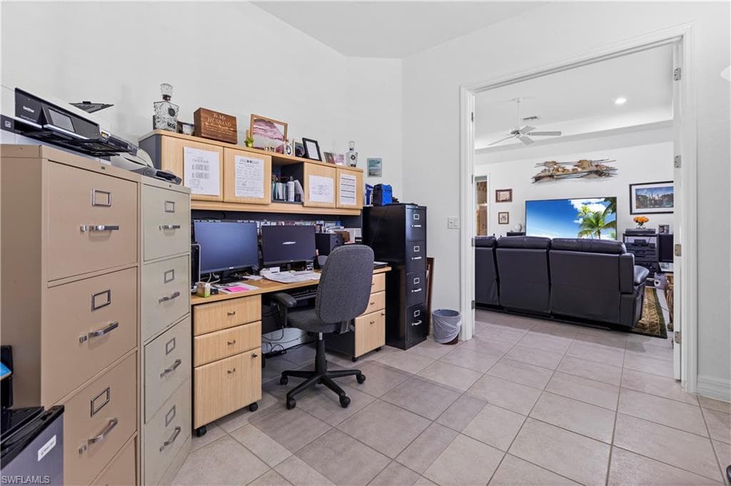 3480 17th Ave SW, Naples, FL 34117-20