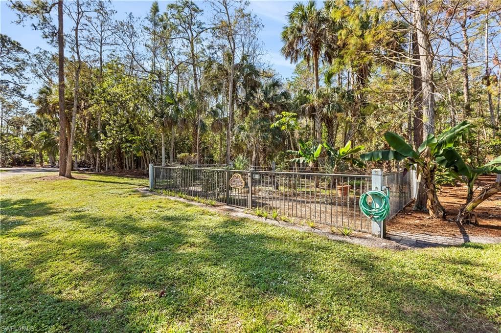 3480 17th Ave SW, Naples, FL 34117-46