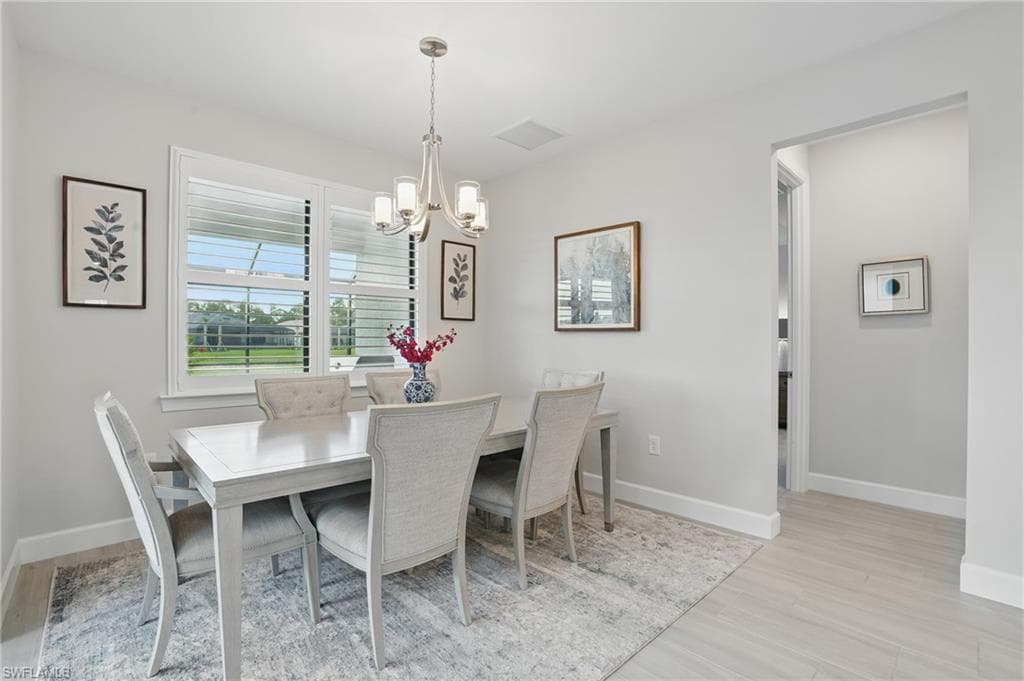1870 Amador Ct, Naples, FL 34120-13