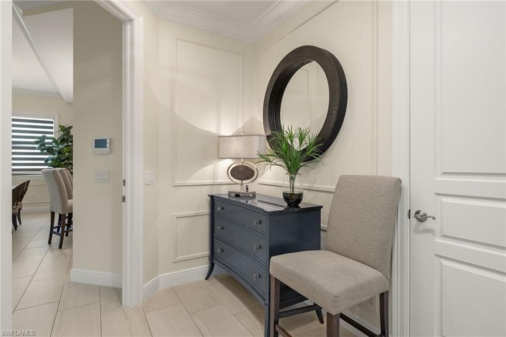 16382 Viansa Way 3-202, Naples, FL 34110-9