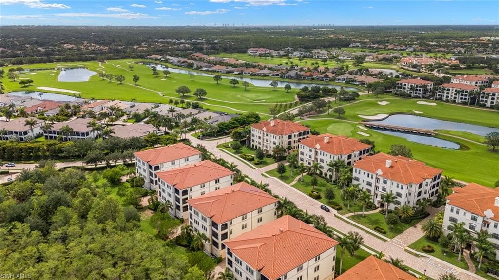 16382 Viansa Way 3-202, Naples, FL 34110-39