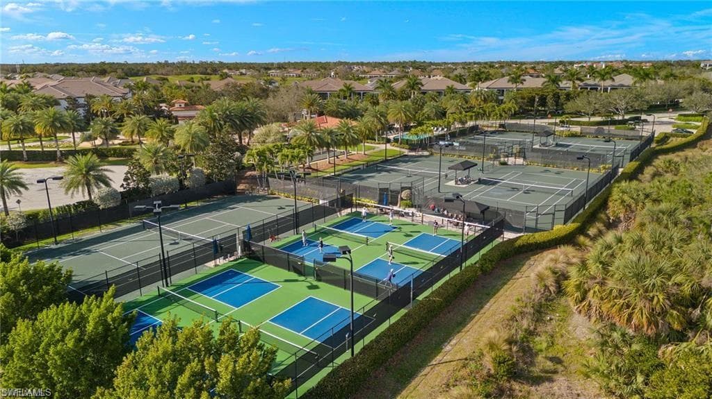 16382 Viansa Way 3-202, Naples, FL 34110-46