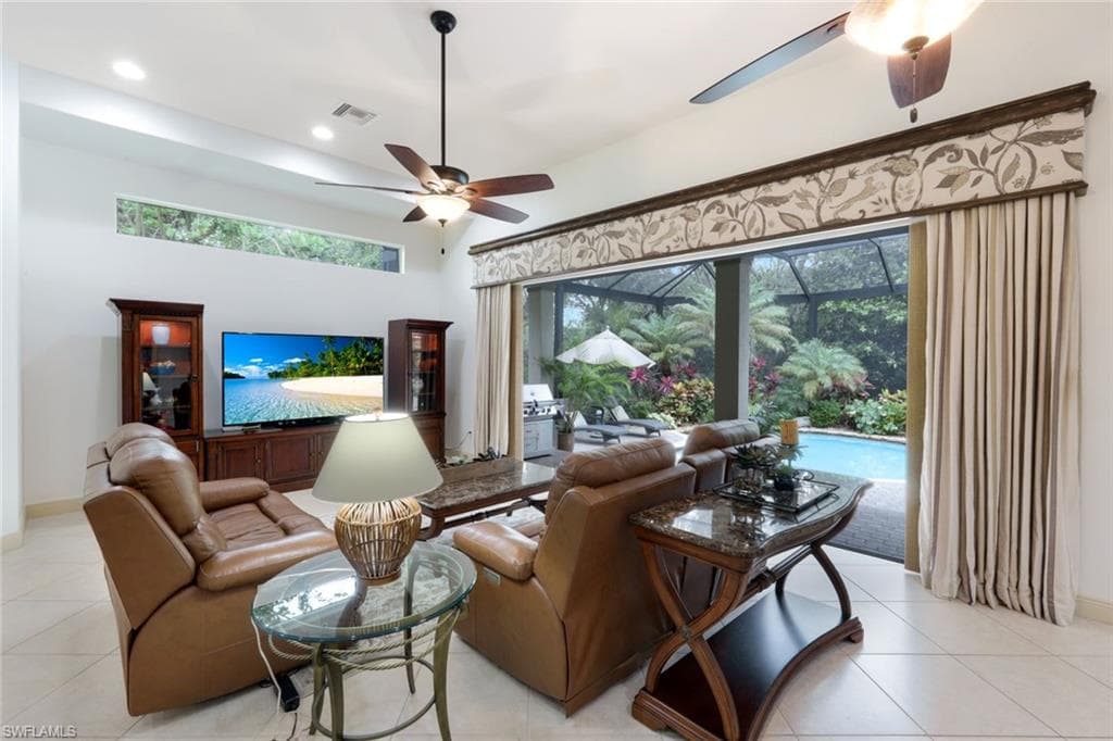 12099 Colliers Reserve Dr, Naples, FL 34110-20