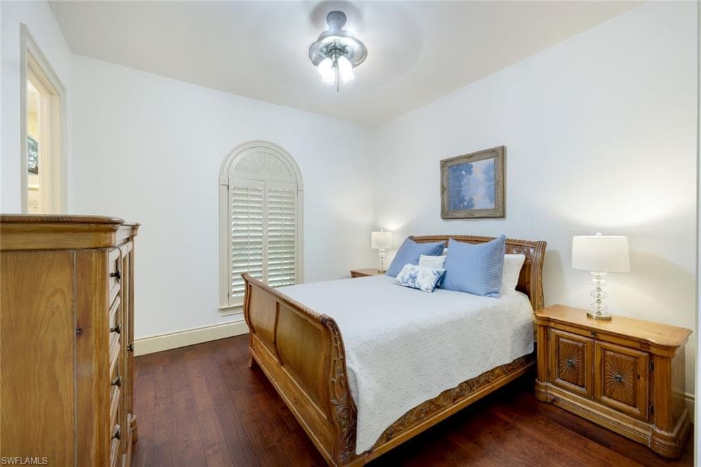 12099 Colliers Reserve Dr, Naples, FL 34110-31