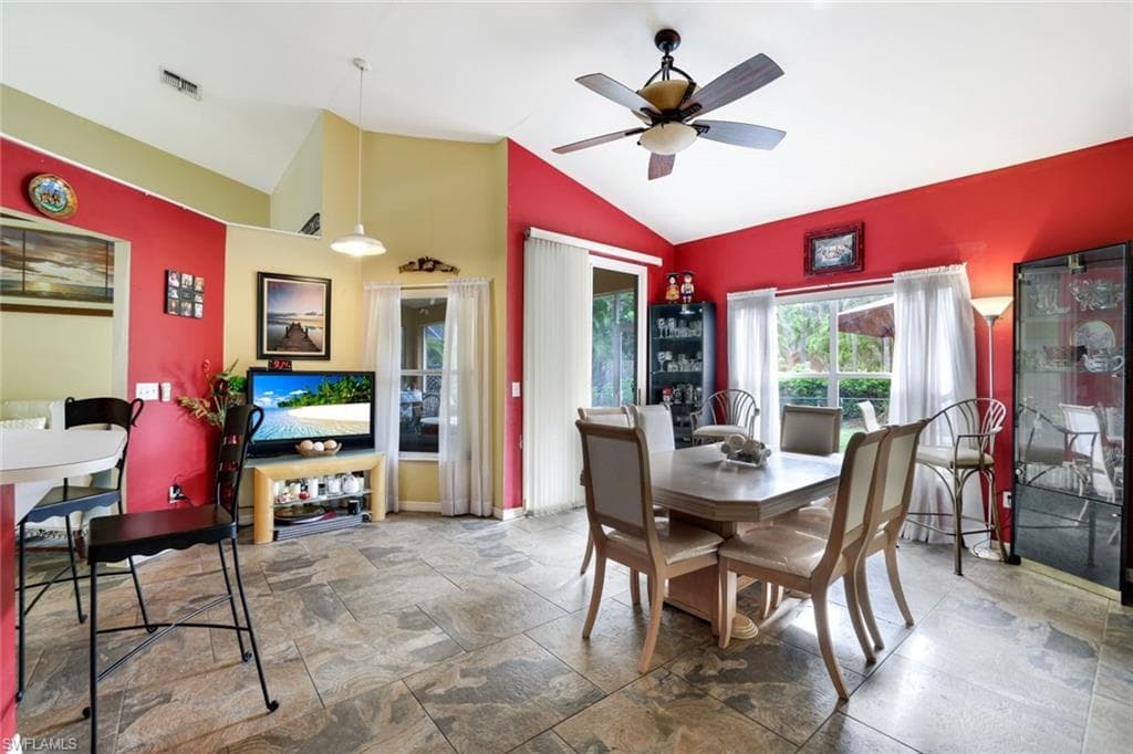 1920 Piccadilly Circus, Naples, FL 34112-13