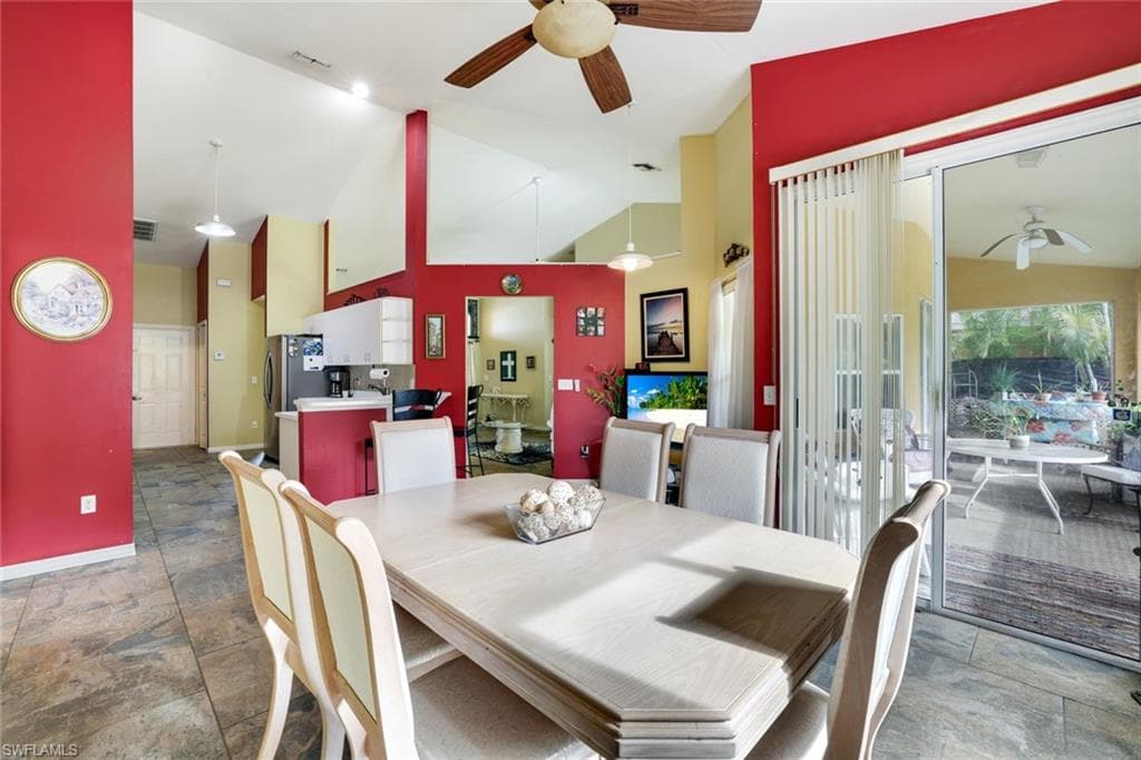 1920 Piccadilly Circus, Naples, FL 34112-14