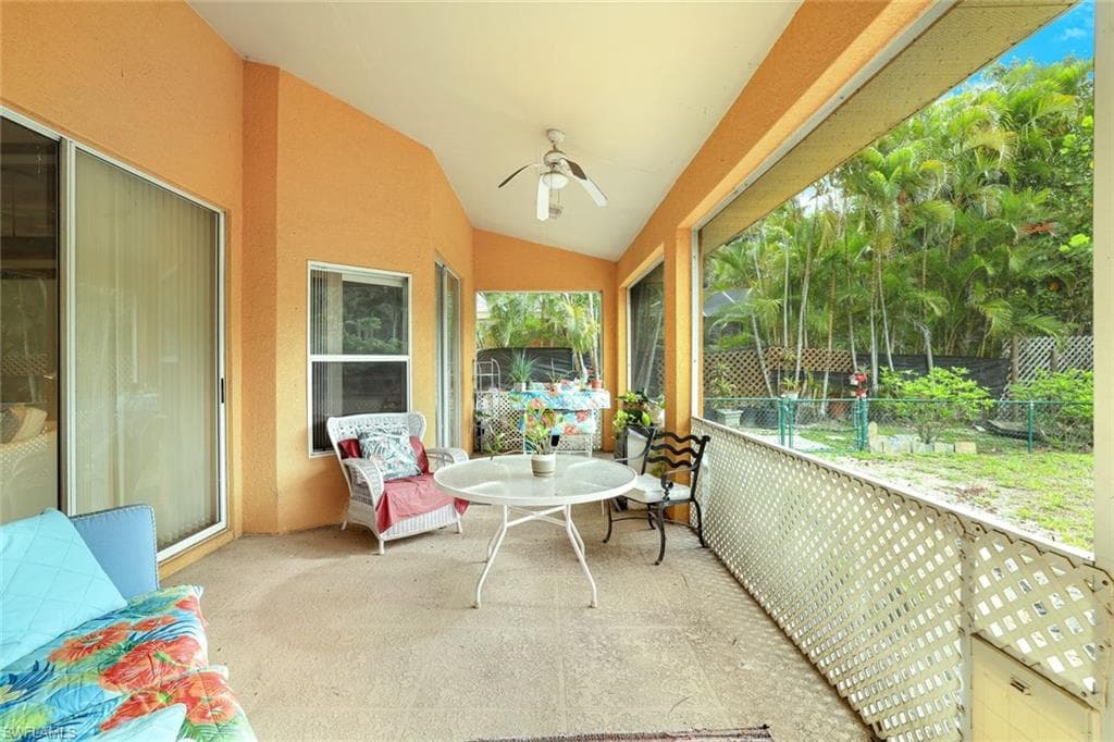 1920 Piccadilly Circus, Naples, FL 34112-22