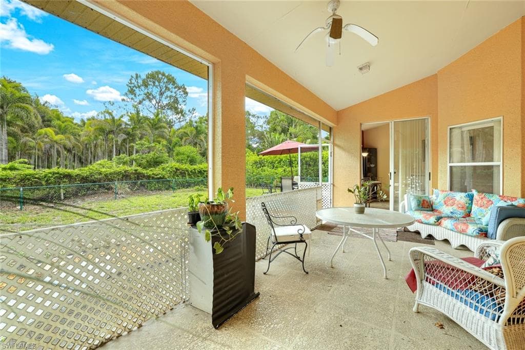 1920 Piccadilly Circus, Naples, FL 34112-23