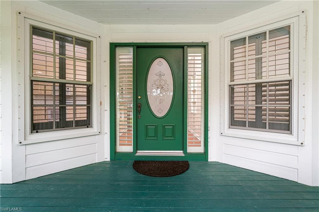 3988 Reflection Ct, Naples, FL 34109-11