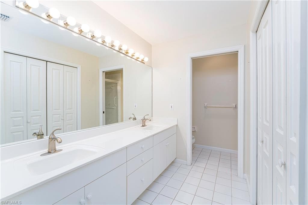 3988 Reflection Ct, Naples, FL 34109-21