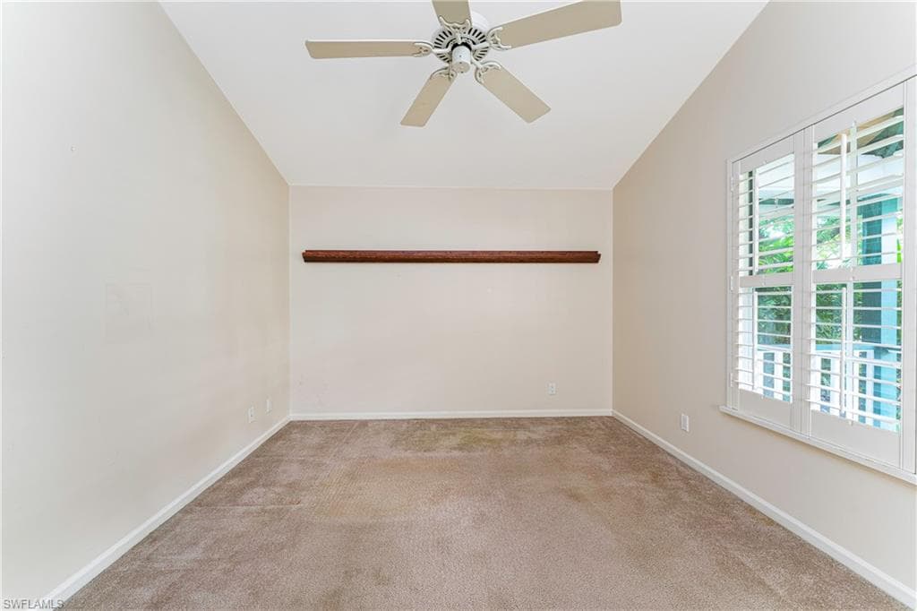 3988 Reflection Ct, Naples, FL 34109-29