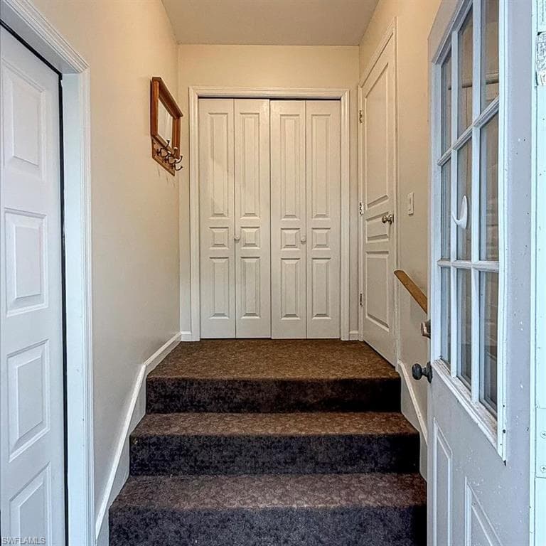 3988 Reflection Ct, Naples, FL 34109-33