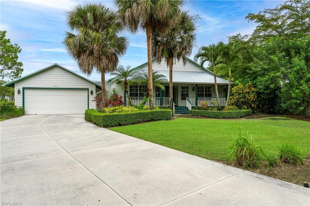 3988 Reflection Ct, Naples, FL 34109-35