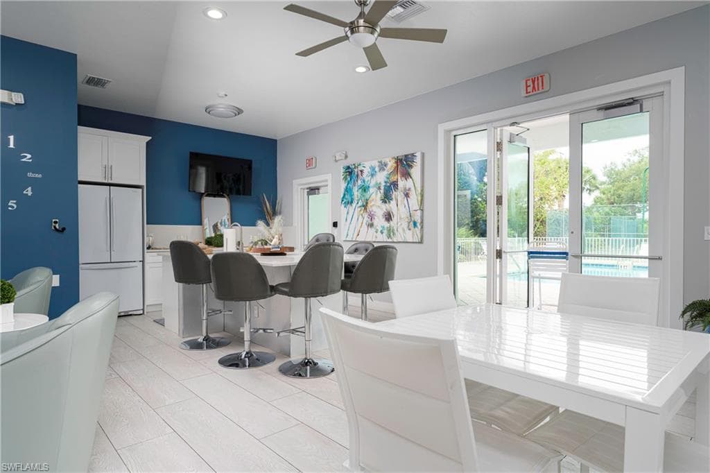 3988 Reflection Ct, Naples, FL 34109-48