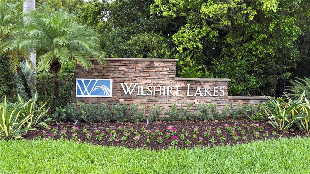 3988 Reflection Ct, Naples, FL 34109-51