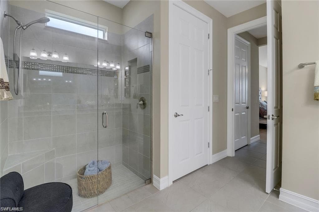 14594 Tropical Dr, Naples, FL 34114-7