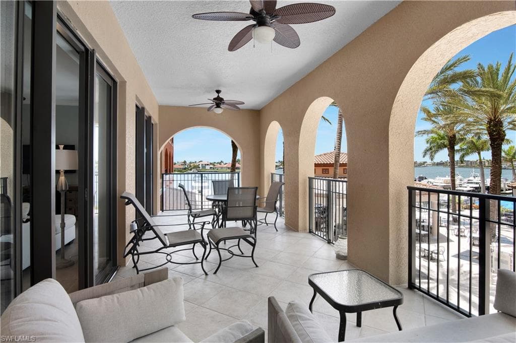 740 Collier Blvd 206, Marco Island, FL 34145-26