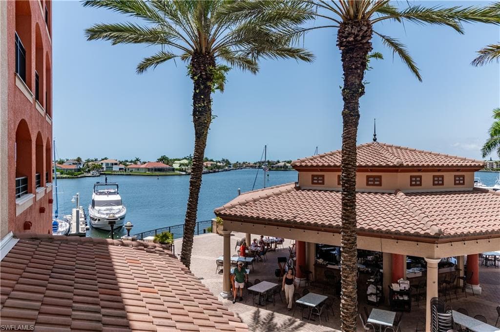 740 Collier Blvd 206, Marco Island, FL 34145-27
