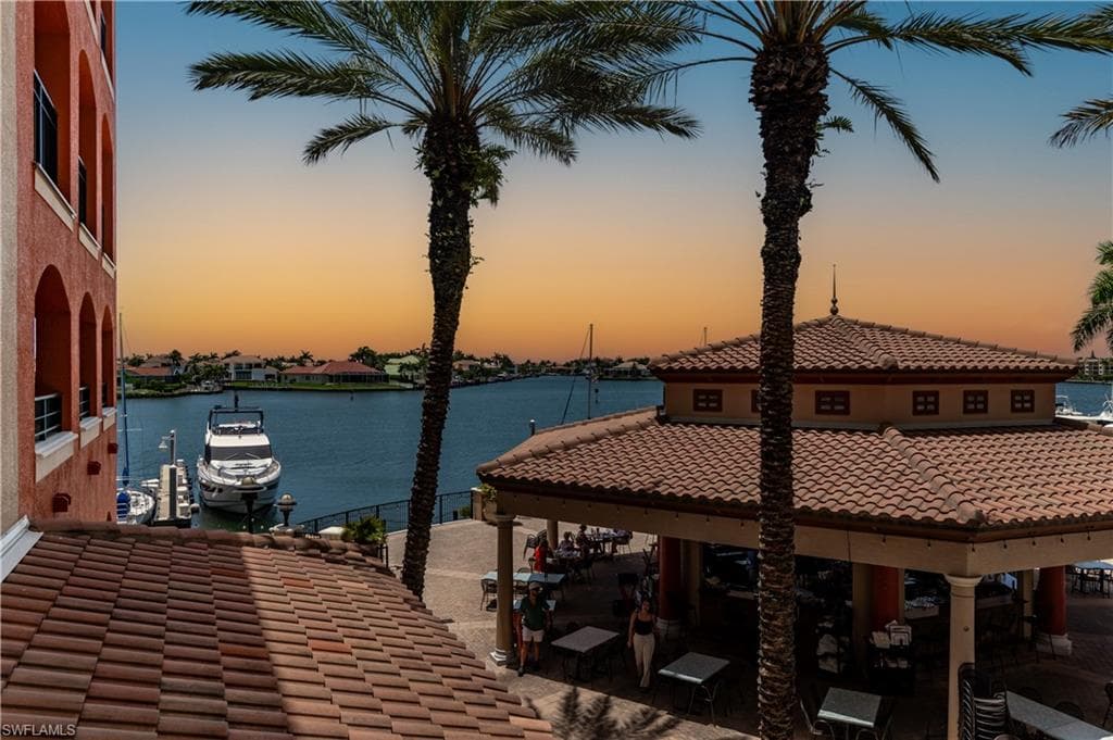 740 Collier Blvd 206, Marco Island, FL 34145-28