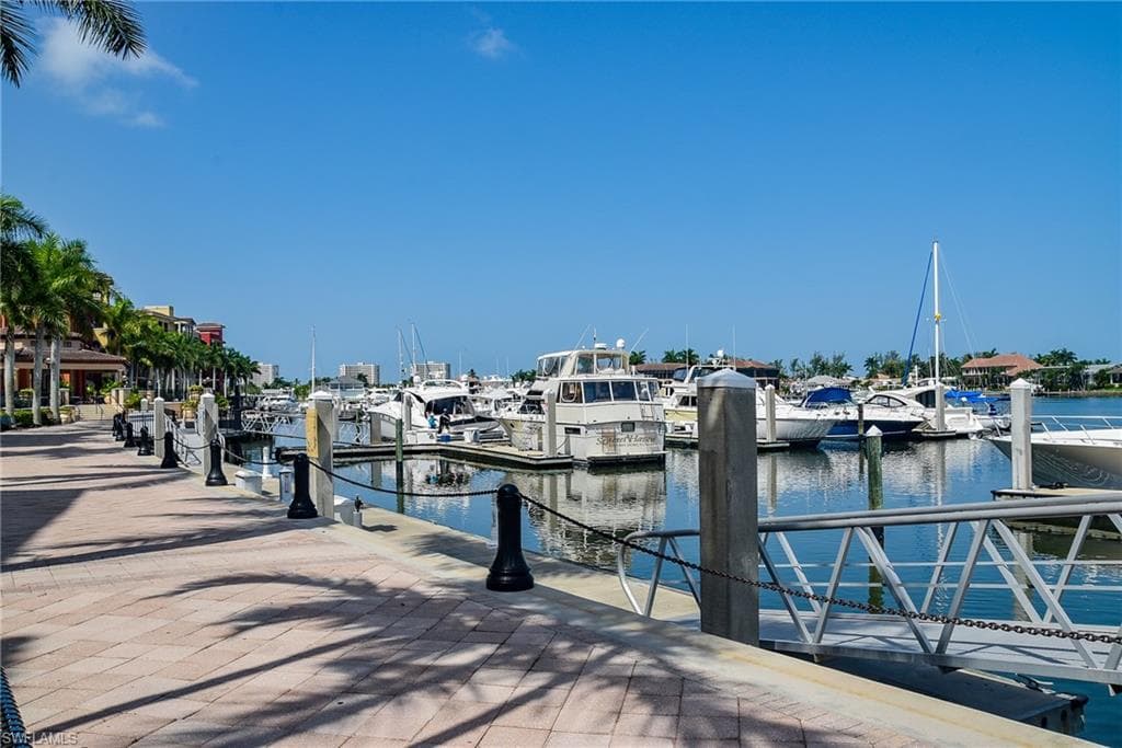 740 Collier Blvd 206, Marco Island, FL 34145-45