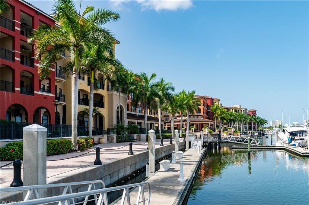 740 Collier Blvd 206, Marco Island, FL 34145-46