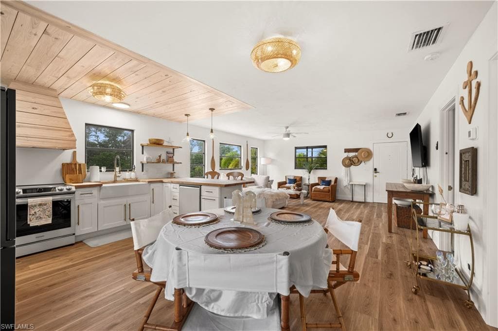4805 Gary Rd, Bonita Springs, FL 34134-16