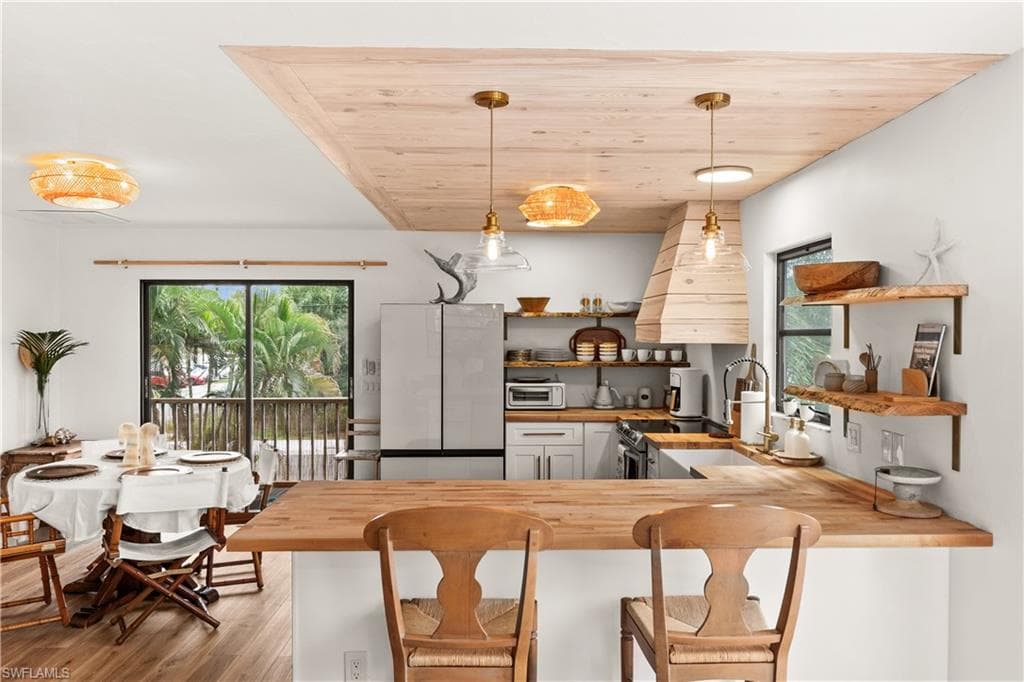4805 Gary Rd, Bonita Springs, FL 34134-17