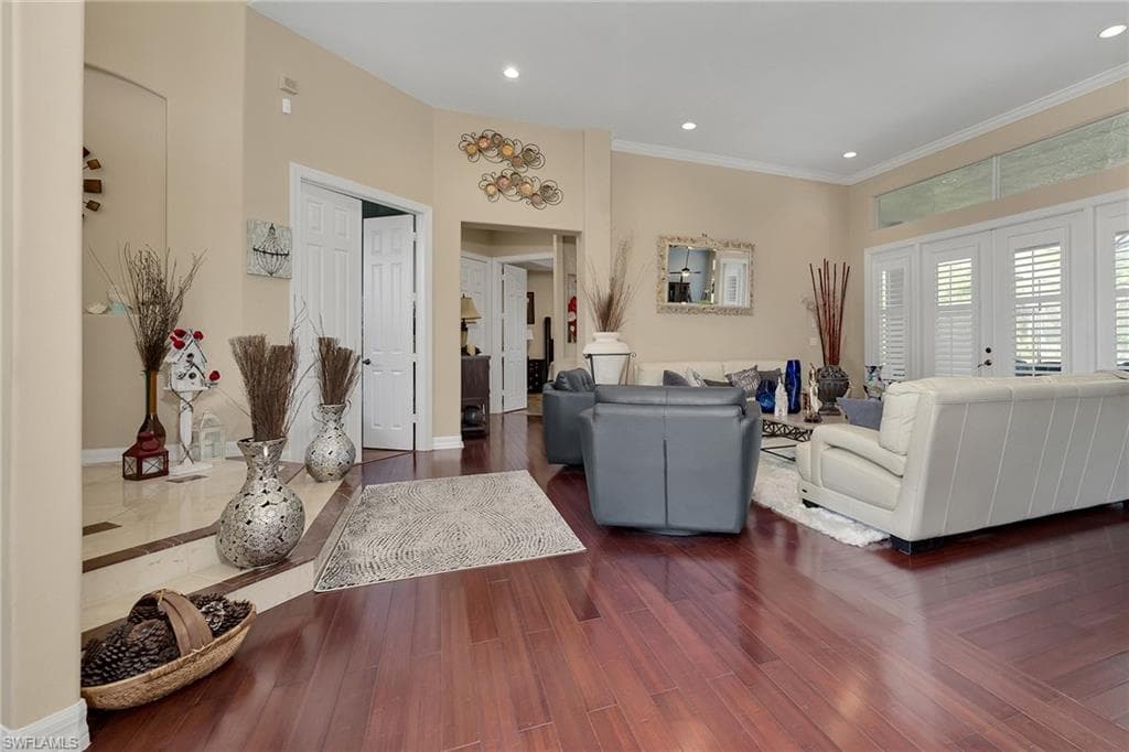 1640 Golden Gate Blvd W, Naples, FL 34117-12