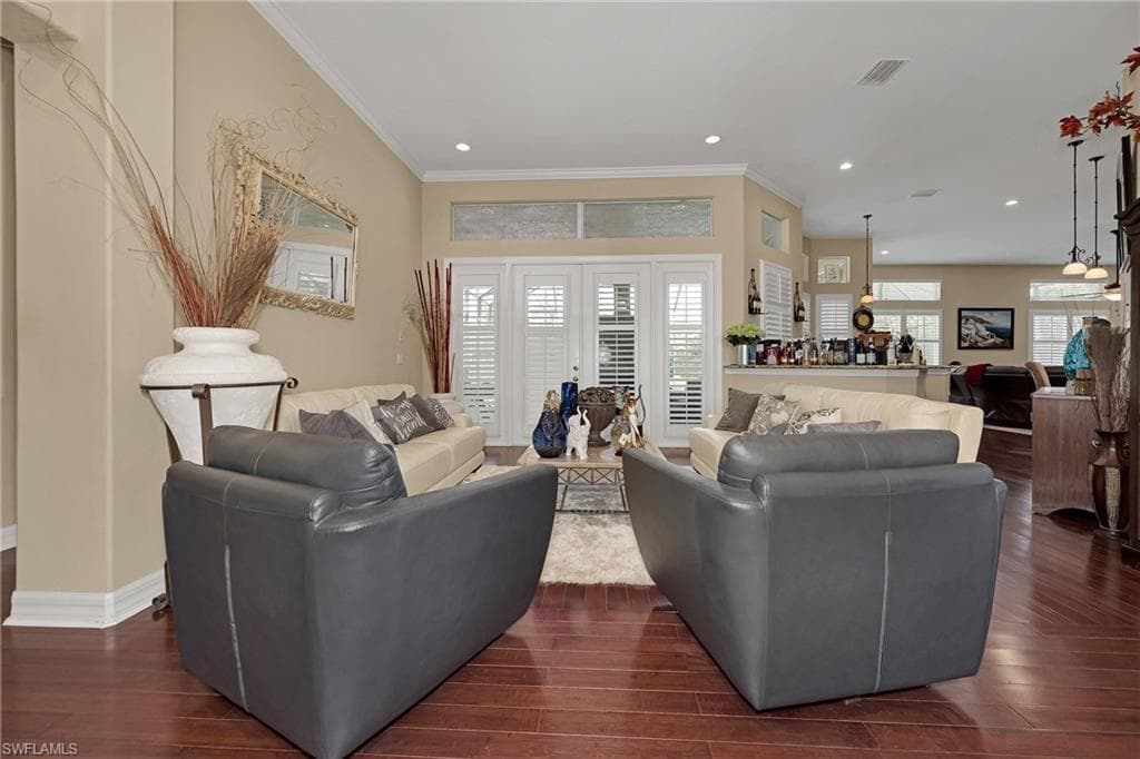 1640 Golden Gate Blvd W, Naples, FL 34117-14