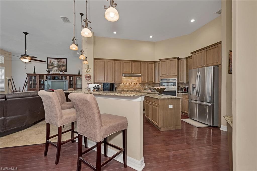 1640 Golden Gate Blvd W, Naples, FL 34117-21