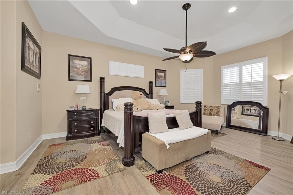 1640 Golden Gate Blvd W, Naples, FL 34117-25